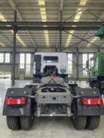 HOWO 371HP 6x4 Tractor Head - Image 2