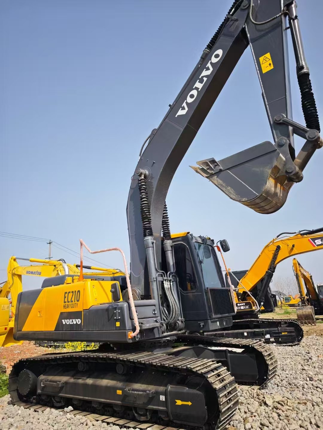 210-5.jpg Volvo EC210 Hydraulic Crawler Excavator - Image 1