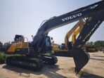 Used Volvo EC220 Hydraulic Crawler Excavator - Image 5