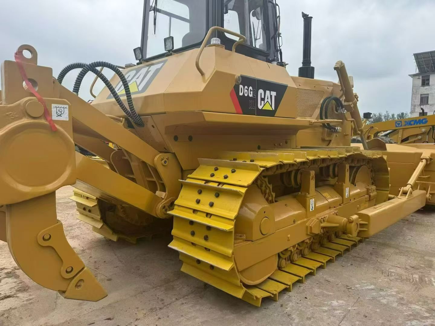 D6G-4.jpg Used Caterpillar D6G Bulldozer - Image 1
