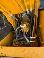 Used Caterpillar 320D Hydraulic Excavator - Image 6