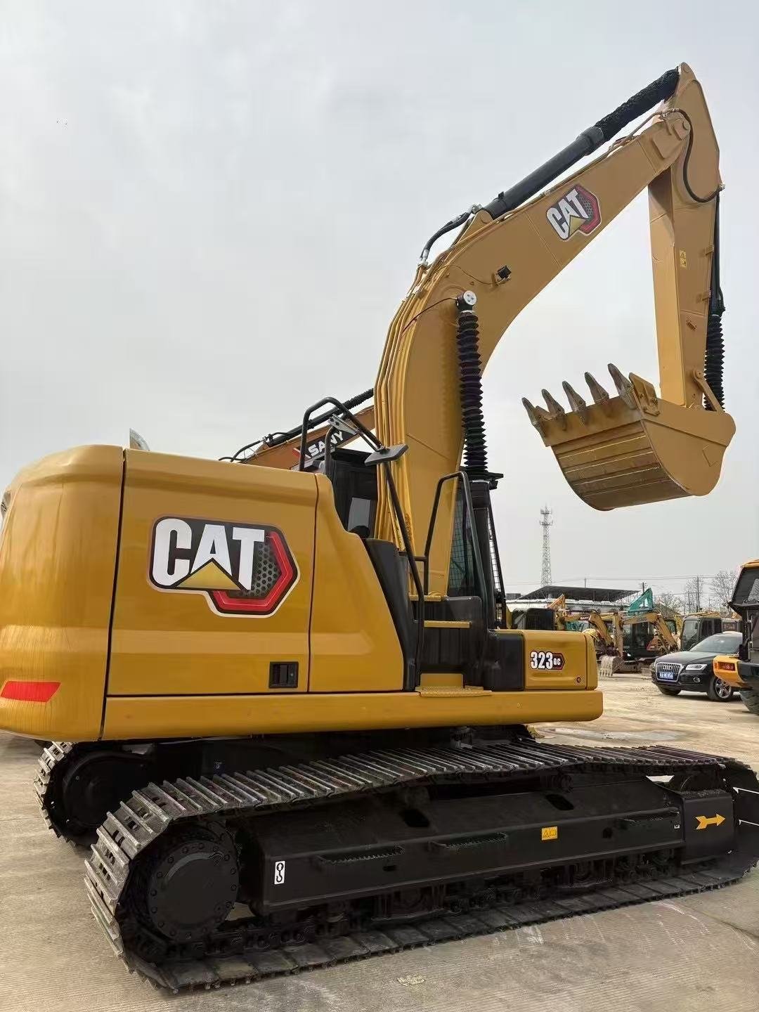 cat-323gc-4.jpg Used Caterpillar 323GC Excavator - Image 1