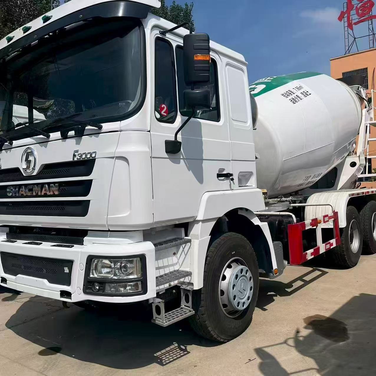 e7d917ab4bd042bfa2ebf71a28c319c.jpg Shacman F3000 Heavy-Duty Truck - Image 1