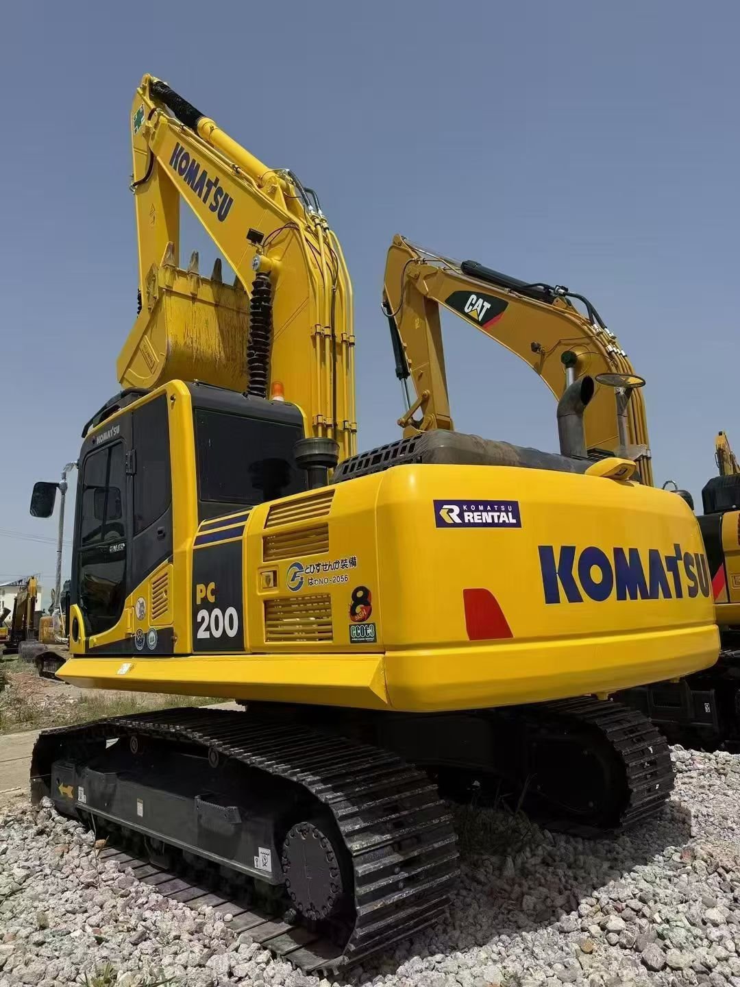 komatsu-pc-200-1.jpg Used Komatsu PC200 Hydraulic Excavator - Image 1