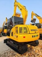 Used Komatsu PC70 Hydraulic Excavator - Image 6