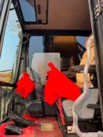 SANY SY215C Excavator - Image 5