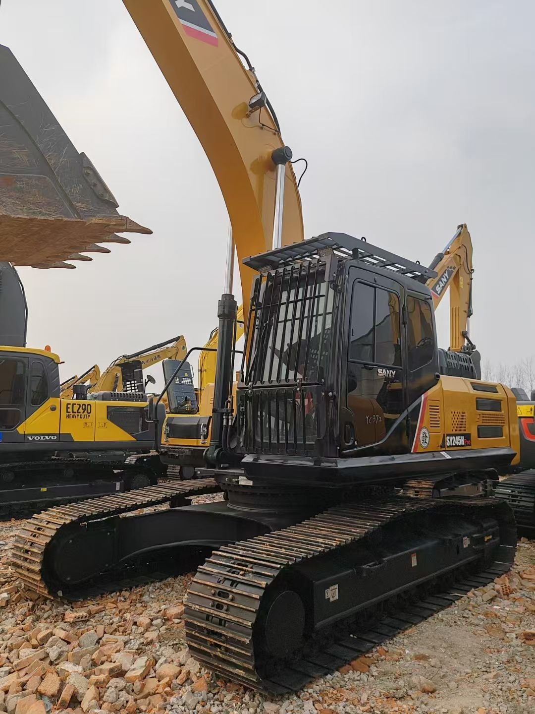 Sany sy 245pro (1) SANY SY245Pro Excavator - Image 1