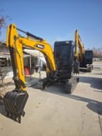 SANY SY35 Mini Excavator - Image 2