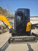SANY SY35 Mini Excavator - Image 3