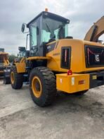 Liugong 835 Wheel Loader - Image 3