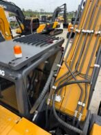 XCMG XE370 Excavator - Image 5