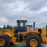 CAT 966 Wheel Loader