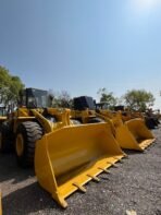 Komatsu WA380 Wheel Loader - Image 5