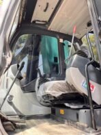 Kobelco SK200 Excavator - Image 4