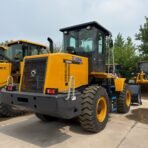 XCMG LW300KN Wheel Loader - Image 2