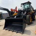 XCMG LW300KN Wheel Loader - Image 3