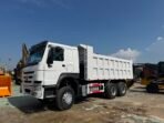 HOWO 371 Dump Truck - Image 2