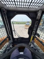 CASE SR150 Skid Steer Loader - Image 3