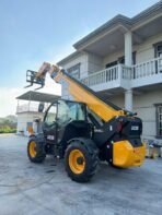JCB 540 Telescopic Handler - Image 2