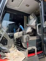 Hyundai HX225HD Excavator - Image 5