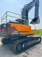 Hyundai HX225HD Excavator - Image 6