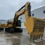 CAT 374 Excavator - Image 5